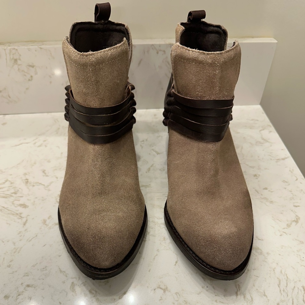 Diba Skyler Women’s Suede Bootie - 10 - Picture 10 of 14